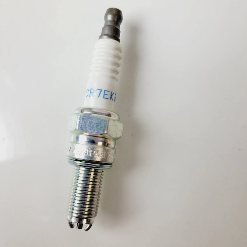 Set of 8 NGK CR7EKB Nickel Plated Multiground Spark Plugs for Aprilia Piaggio Suzuki