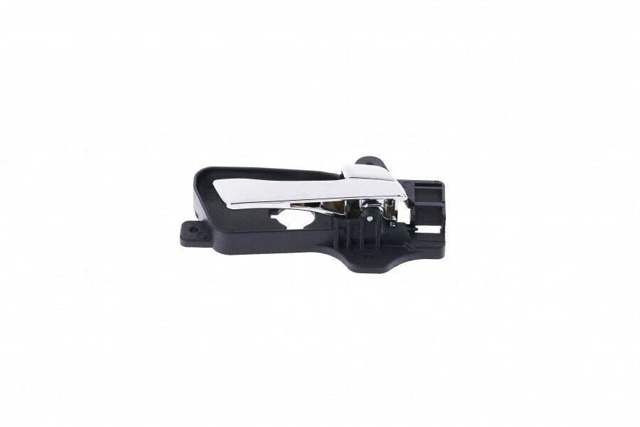 Chrome Front Right Inner Door Handle for Hyundai i30 (2007–2012)