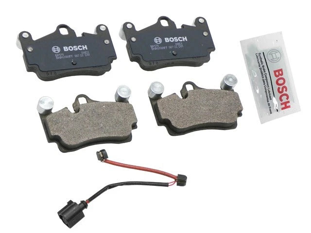 Set of 4 Rear Brake Pads & Sensor for Audi Q7 (2007–2015), Porsche Cayenne (2003–2010), VW
