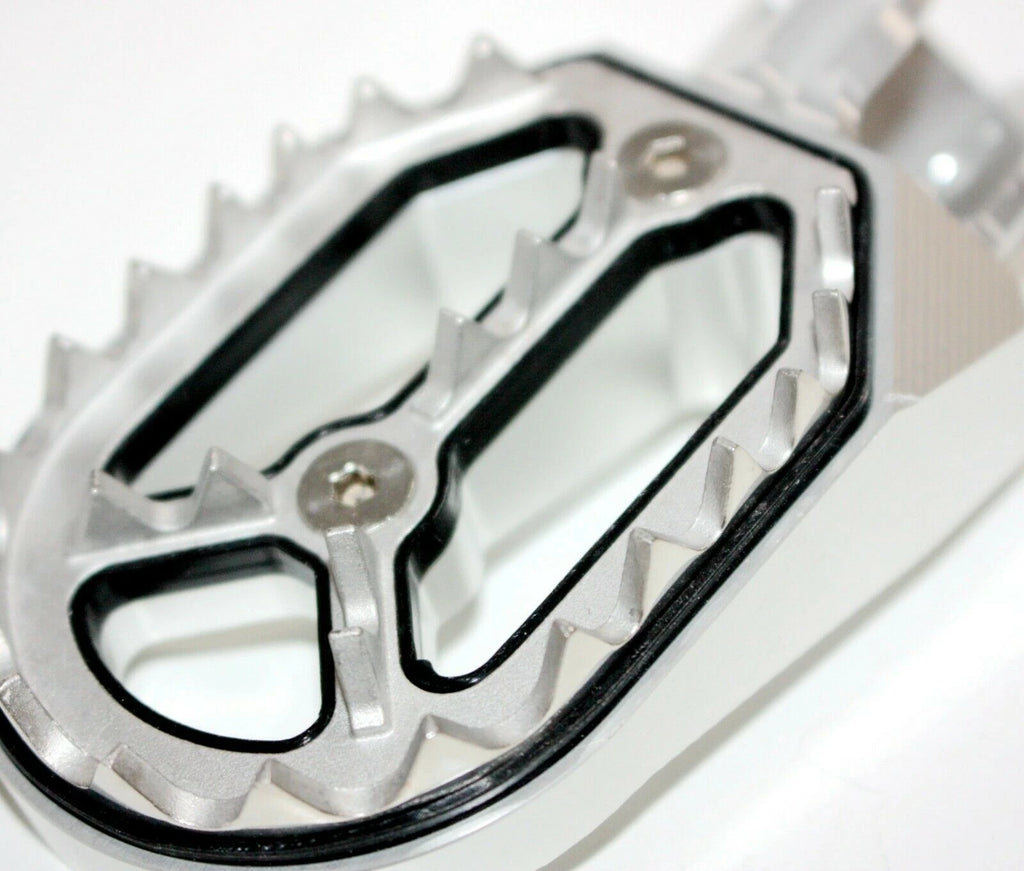 CNC Silver Foot Pegs for KTM 65SX (2000–2023) FX205
