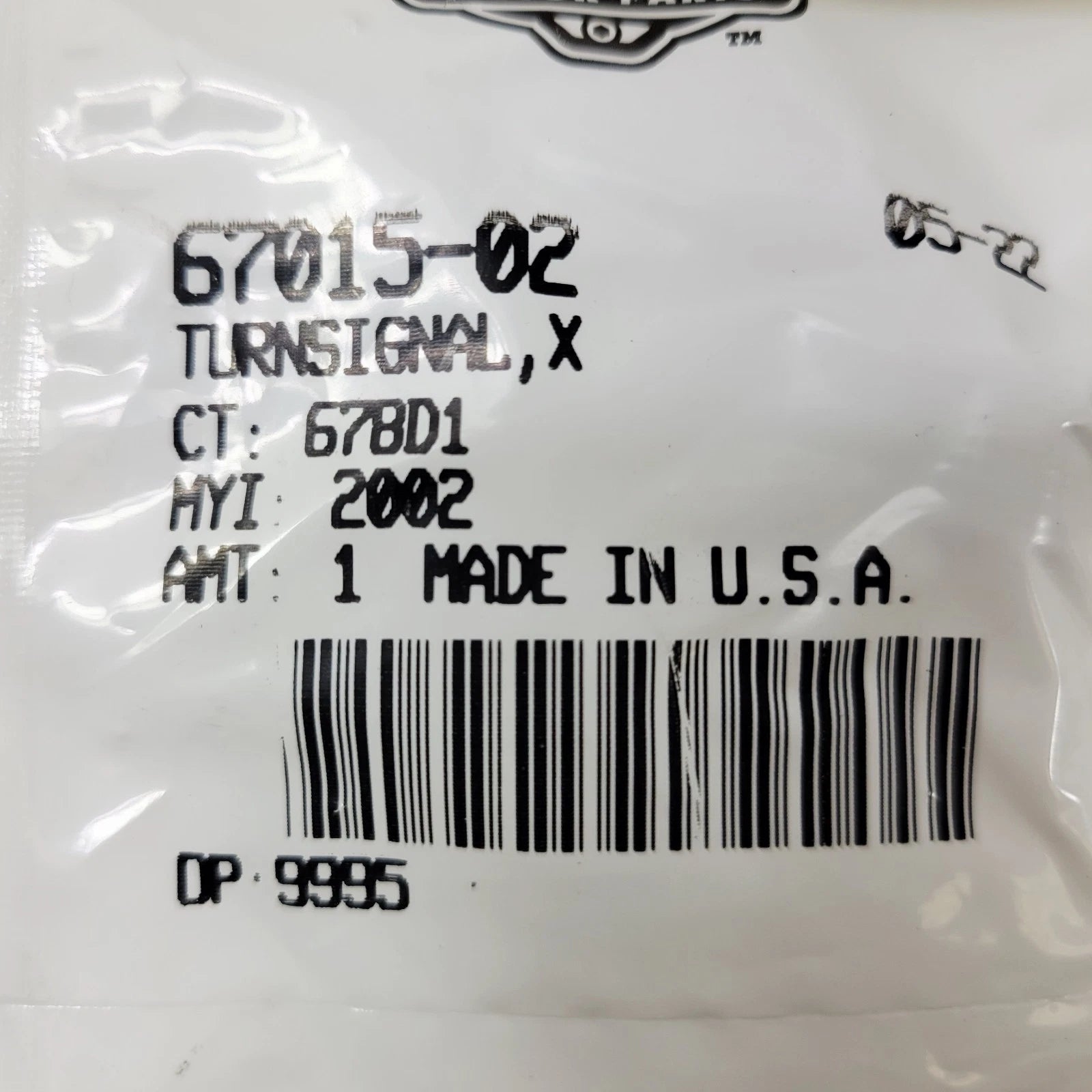 Turn Signal Screw Lock for Harley-Davidson Dyna (2002–2005) 67015-02