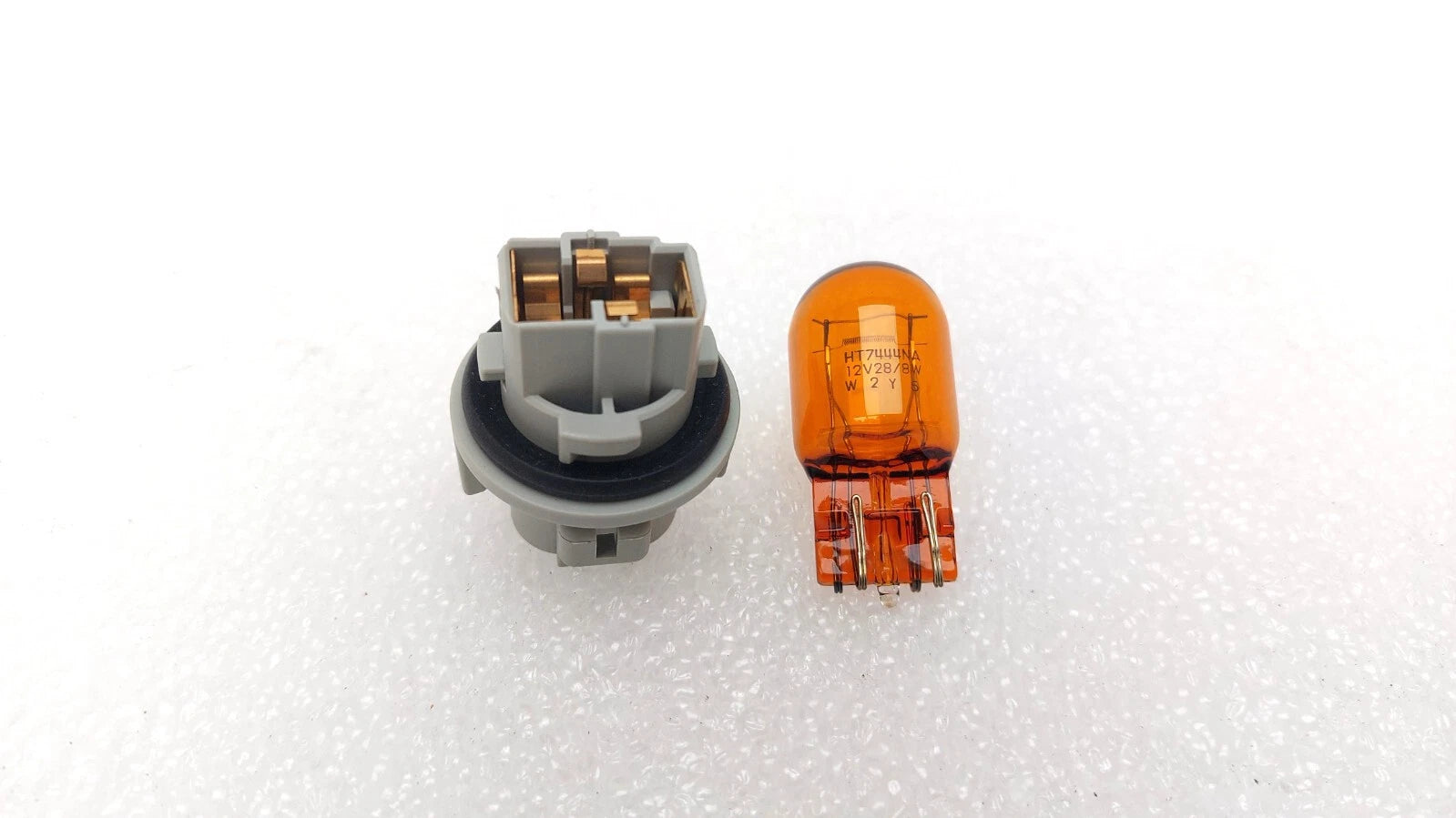 Set of 2 Headlight Turn Signal Bulb Sockets for Toyota RAV4 (2013–2023) 938-722-37