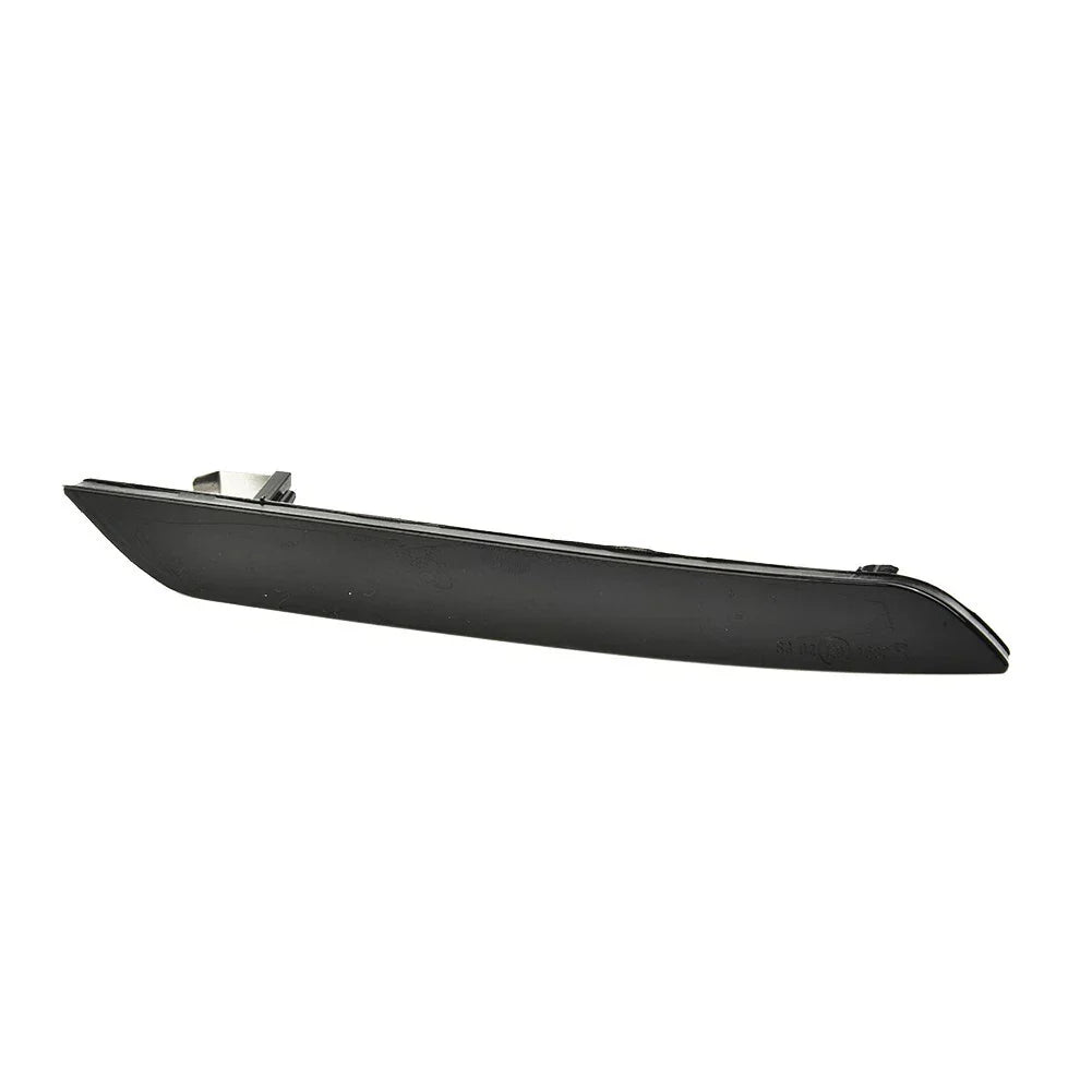 Side Logo Reflector / Smoked Black / Marker Lamps