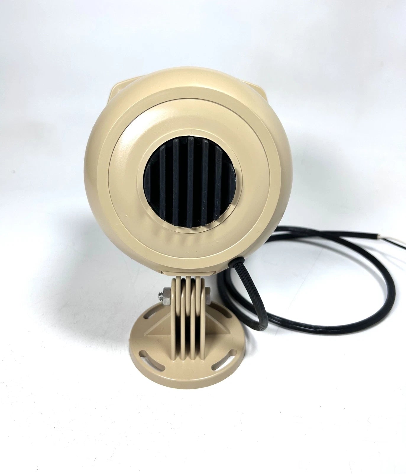 Set of 4 Jay Industries 440-8 Mini Horn Speakers for