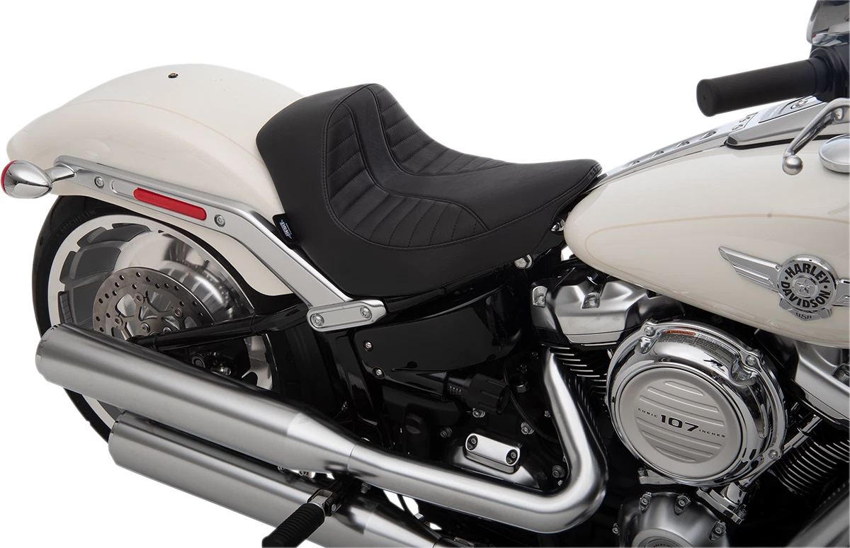EZ-Solo Seat for Harley FLFB/S (2018–2025) - Scorpion Stitch - Vinyl