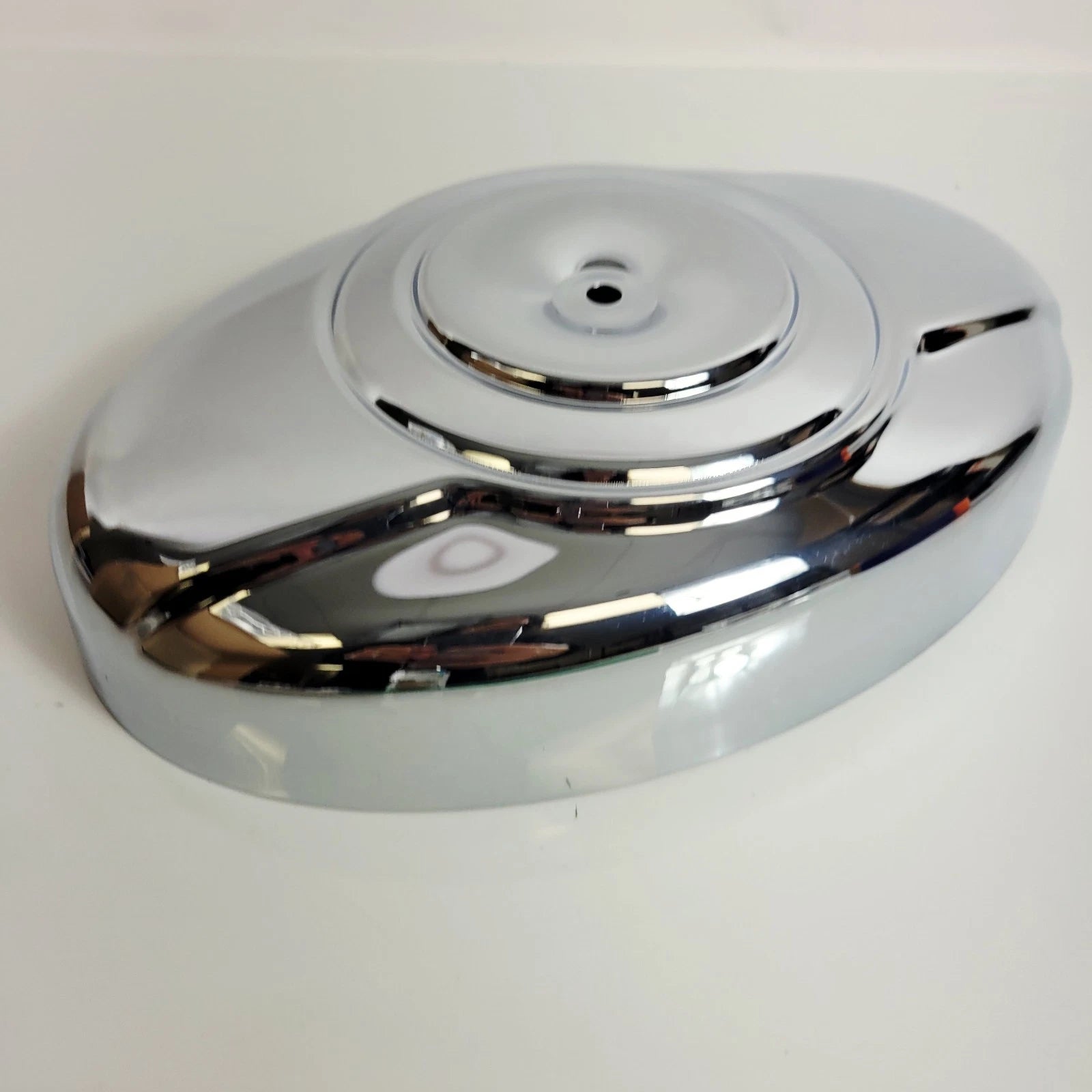 Chrome Oval Air Cleaner Assembly for Harley Touring Softail (2007–2015) 29121-07
