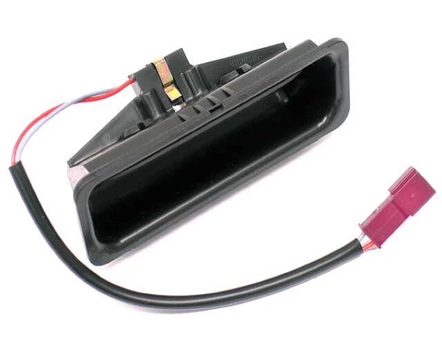 Trunk Lock for BMW 525i 528i 530i 540i 545i (1997–2006)