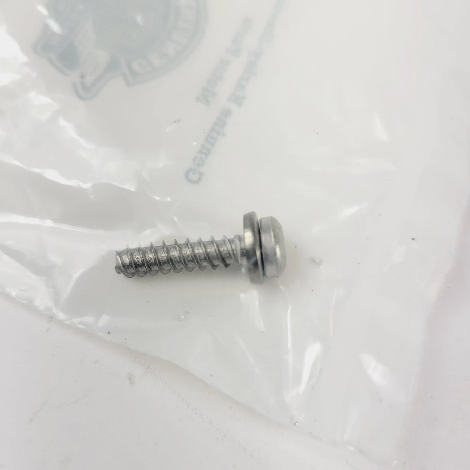 Torx SEMS Screw 8-32x3/4 T15 for Harley (OEM 10200154)