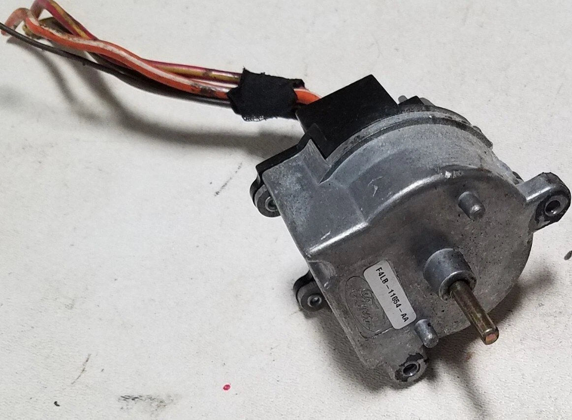 Headlight Switch with Harness Pigtail for Lincoln Mark VIII (1993–1996)