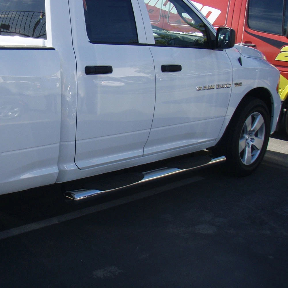 Step Nerf Bar with Straight 6in Oval Tubes and 2 Pads for Dodge Ram 1500 (2009–2019)