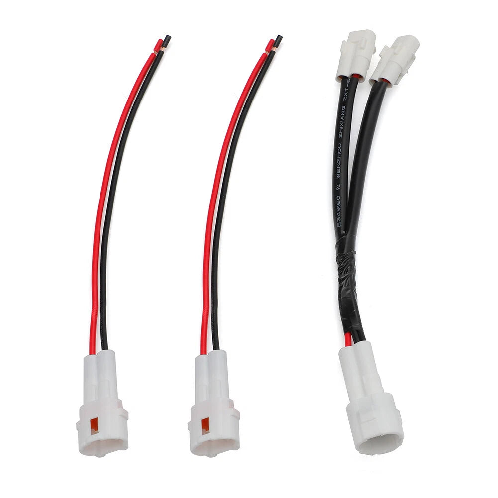 Power Outlet Splitter Plug for Yamaha Tenere T7, XTZ690, MT-07, Tenere 700