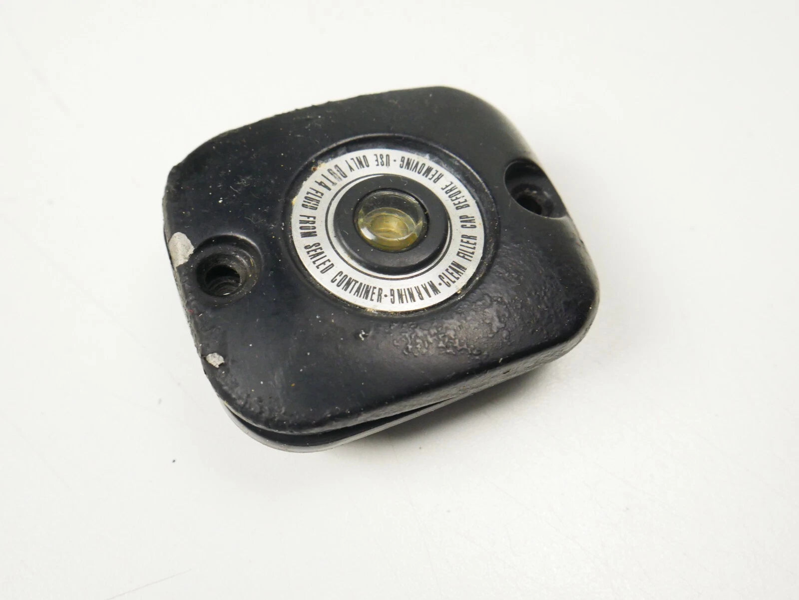 Front Brake Master Cylinder Cover for Harley Touring Softail Dyna