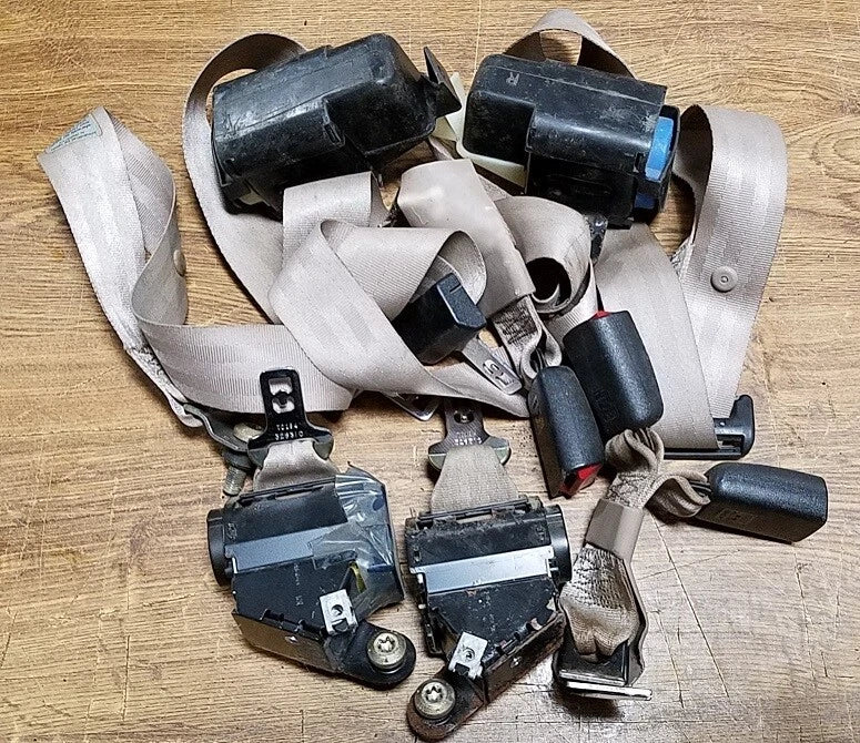 Seat Belt Set for Ford Thunderbird Cougar (1989–1993)