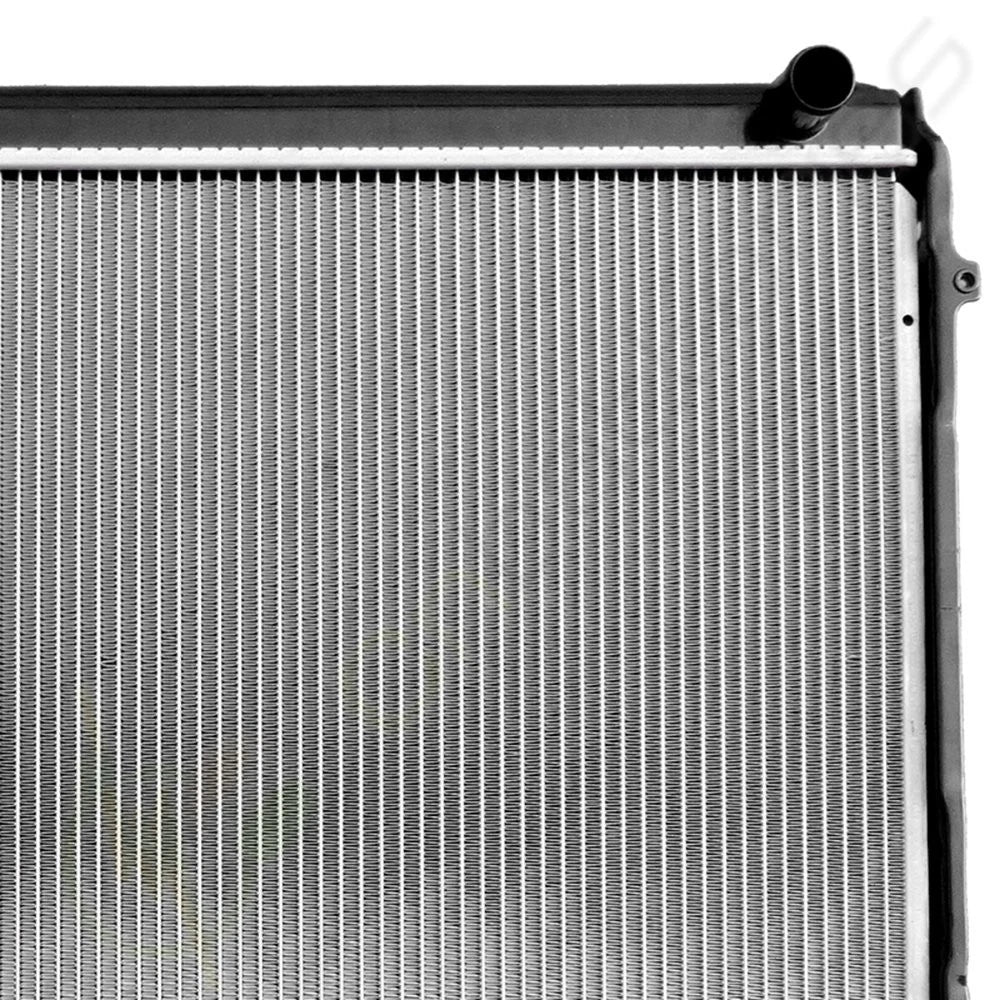 Aluminum Car Radiator for Toyota Tundra (2000–2006)