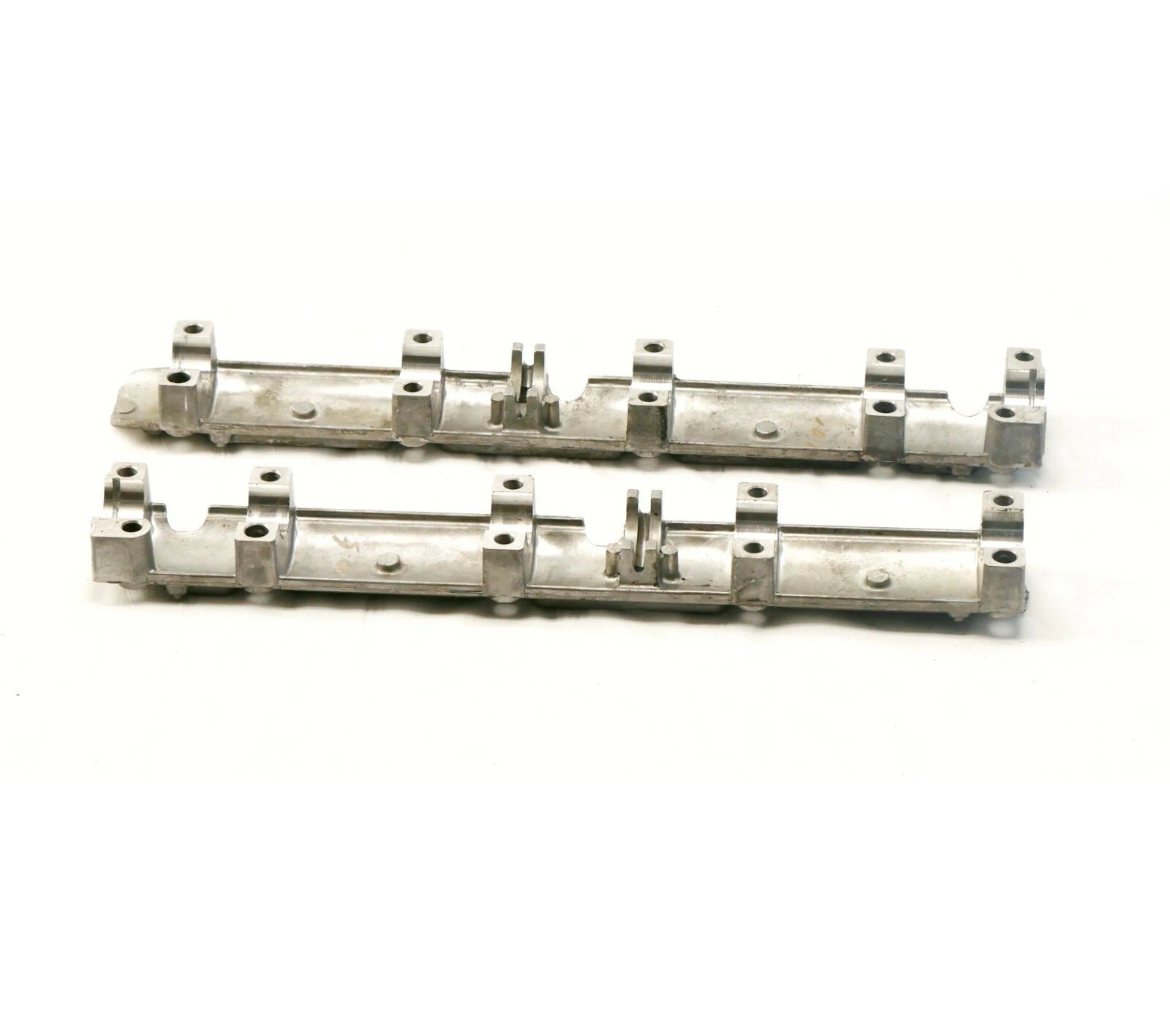 Camshaft Cover Clamps for Kawasaki Ninja ZX9R (2000–2001)