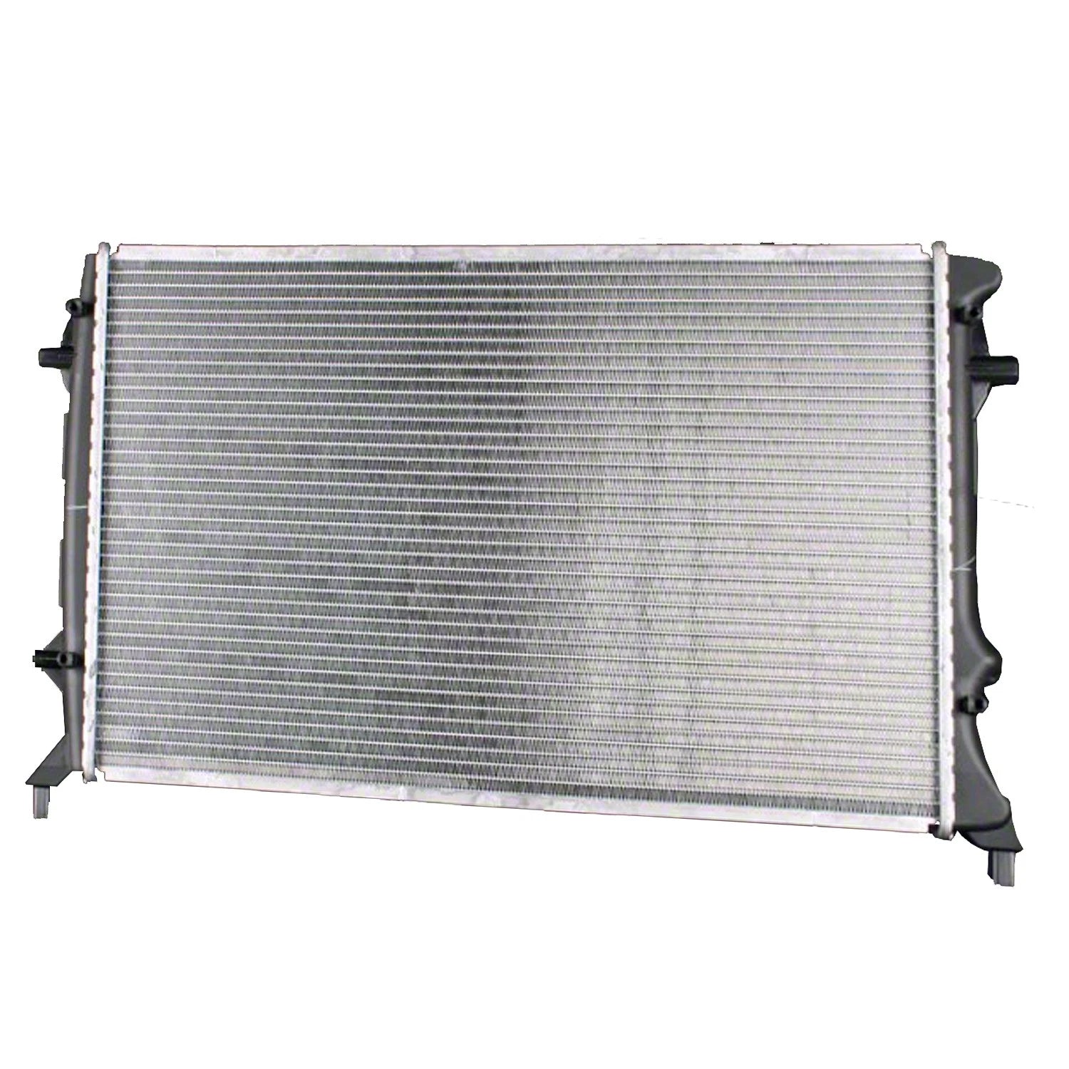 Replacement Plastic Aluminum Radiator for Toyota Hilux (2005–2015)