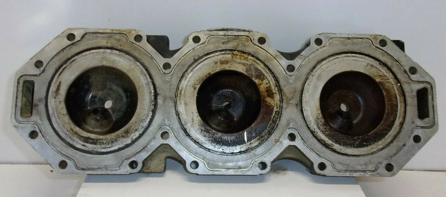 Cylinder Head Assembly for Mercury 200-225hp 2-Stroke (2000–2007) 858485T07