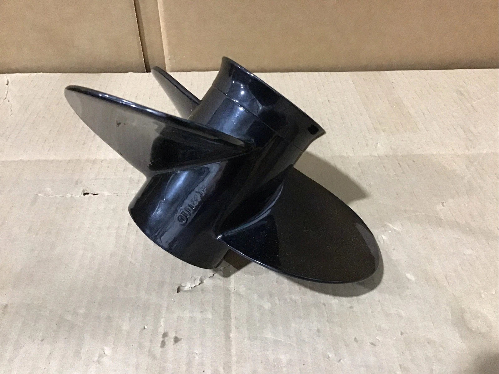 Turning Point Hustler 10.5x11P 3 Blade Propeller 2122-1110 for Outboard Motors
