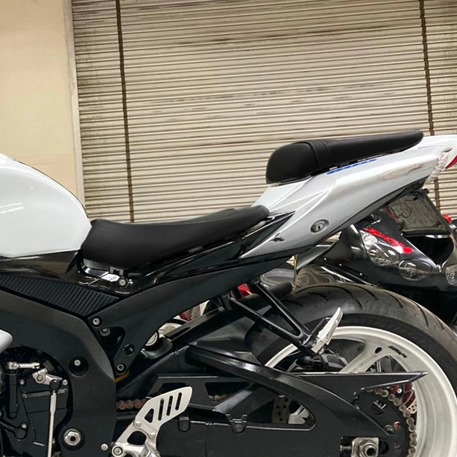 Driver & Passenger Seat for Suzuki GSXR1000 (2007–2008)