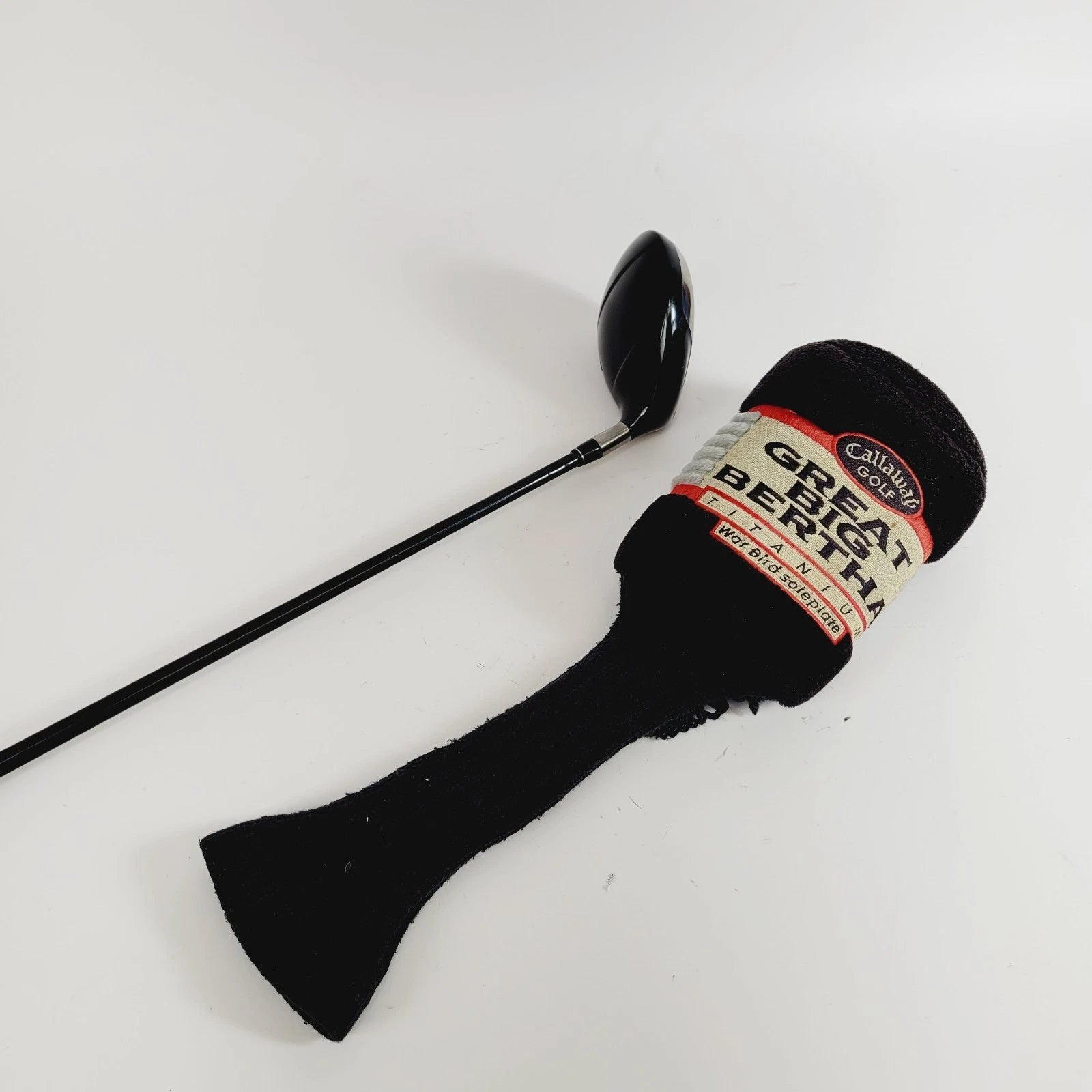 Taylormade 320 TI Driver 10.5° Lite R-80 Regular Flex with Callaway Cover