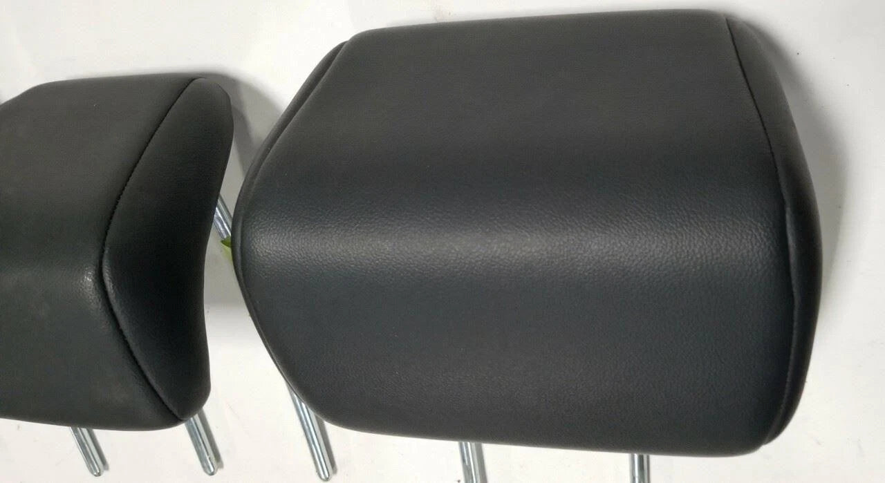 Set of 3 Rear Seat Leather Headrests for Land Rover LR2 (2008–2012)