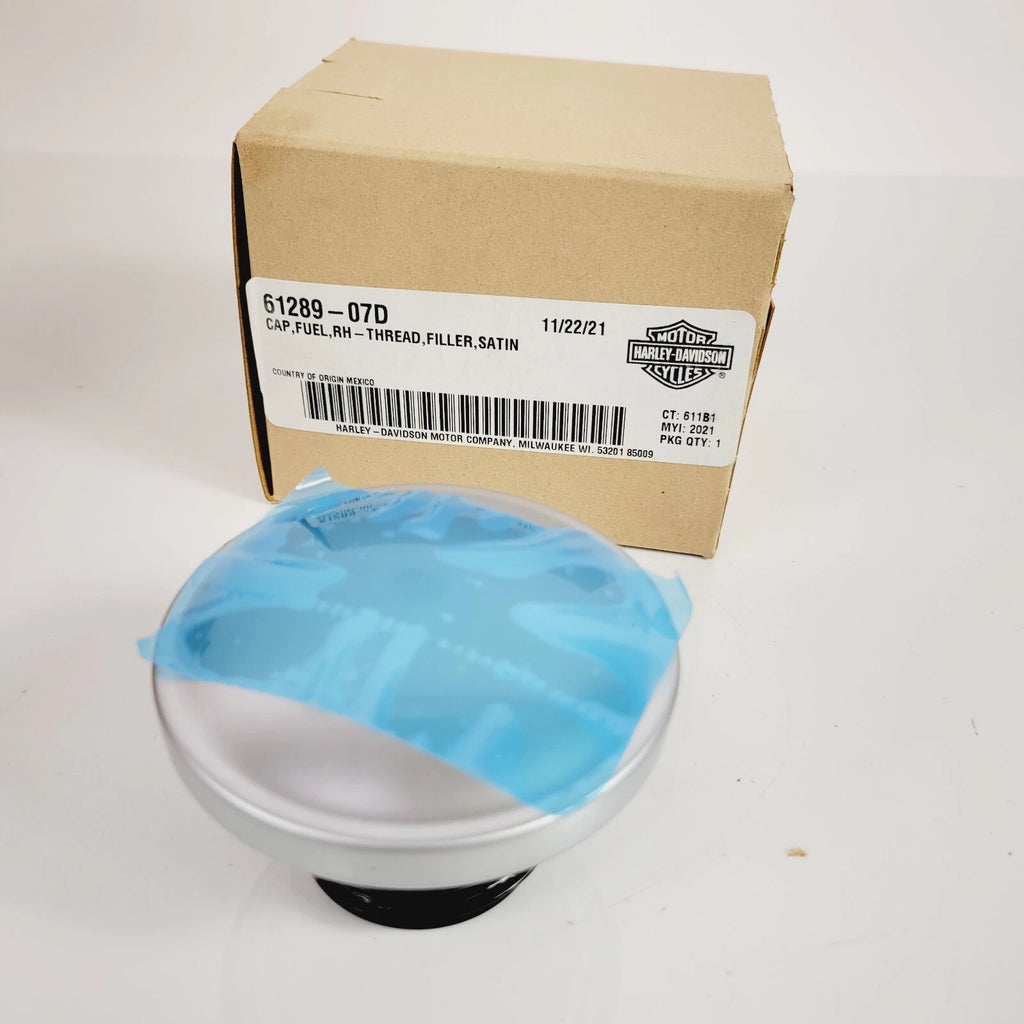 Fuel Tank Right Thread Filler for Harley-Davidson Sportster (2007) 61289-07D
