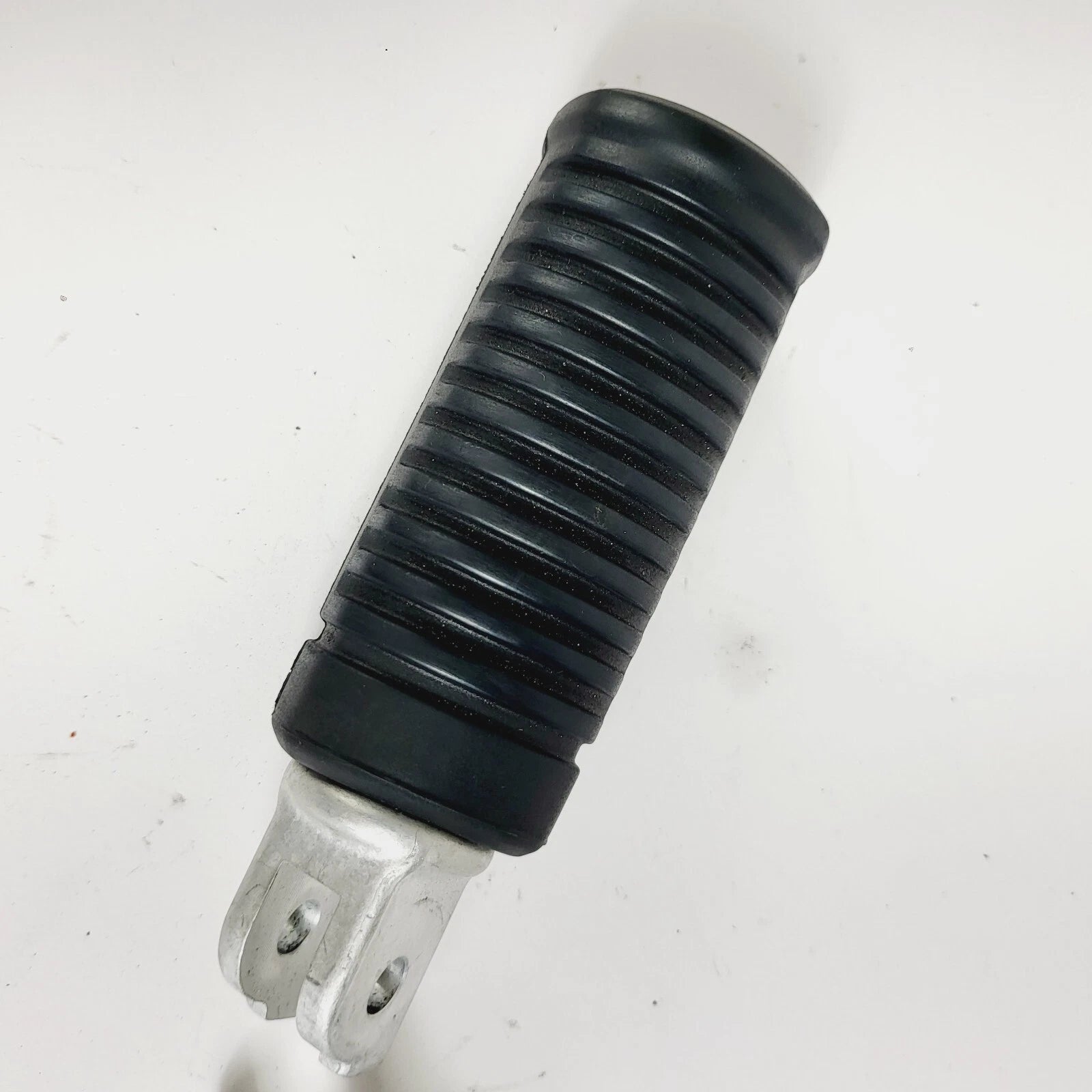 Genuine Rubber Foot Pegs for Harley Softail Slim FLSL (2018–2023) & LiveWire (2020–2022)