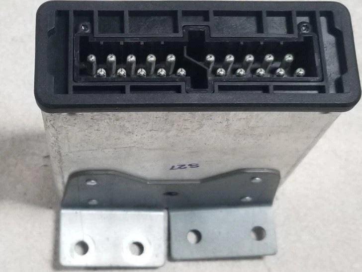 Cruise Control Module LNA1940AC for Jaguar XJ6 XJ12 Vanden Plas (1995–1997)