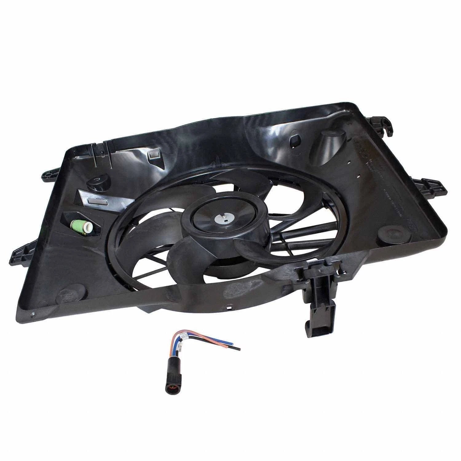 Motorcraft Radiator & Condenser Fan Assembly for Ford V8 4.6L (1998–2000)