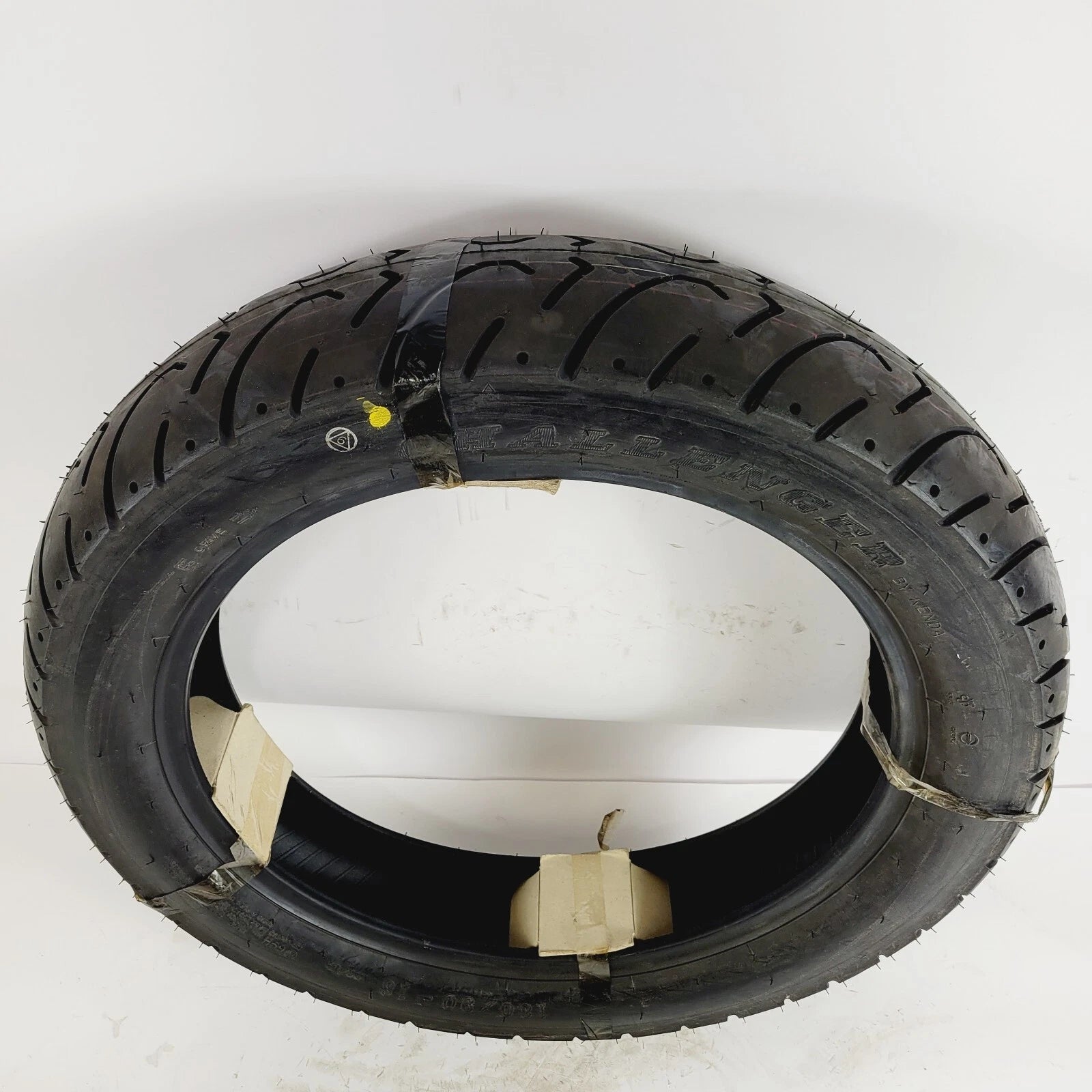 130/90-18 Kenda K657 Challenger Rear Tire for Motorcycle