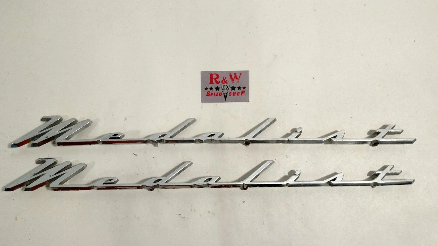 Fender Script Emblems Badge Ornament for Mercury Medalist (1956–1956)