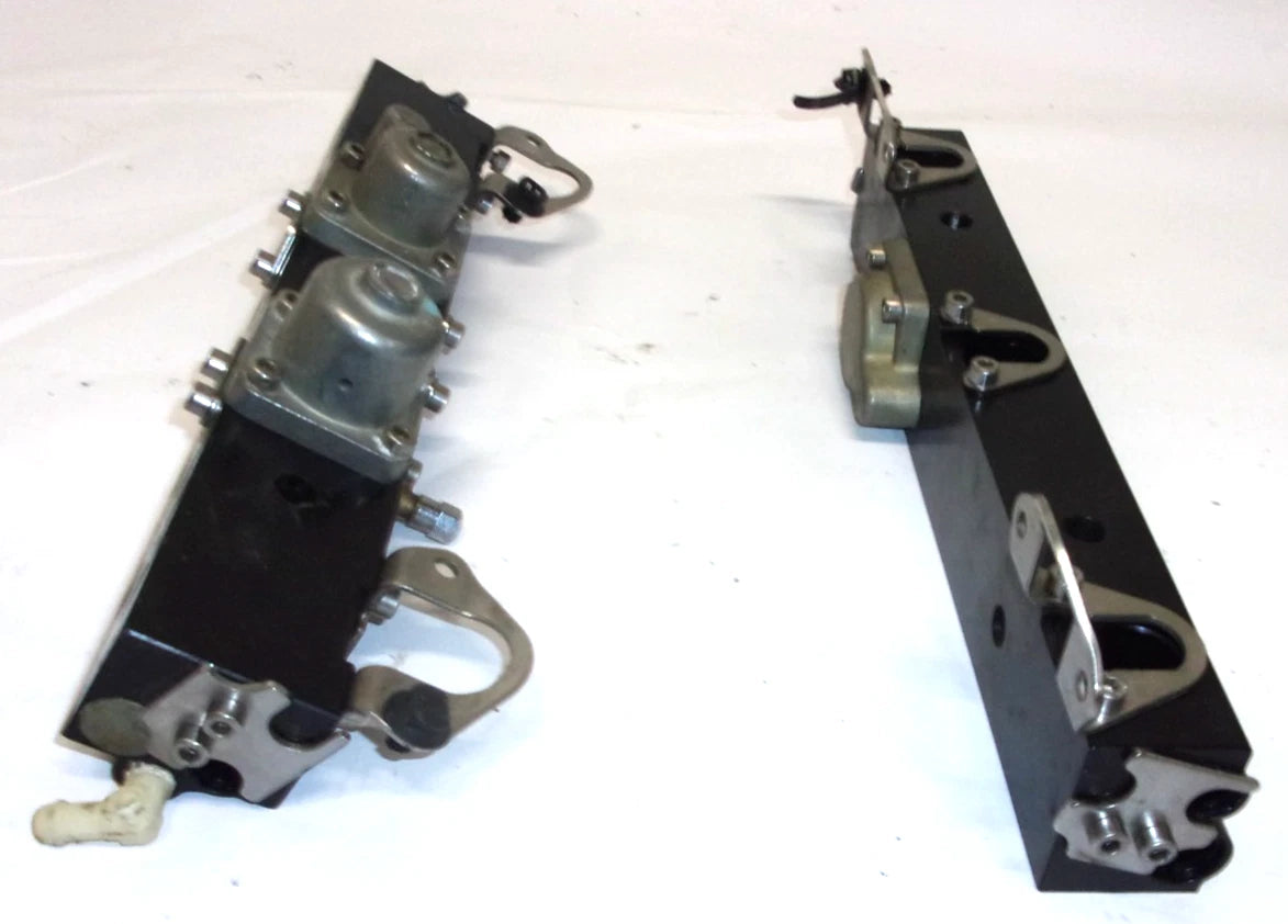 Fuel Rail Set for Mercury 3.0L ProXS (884433T15)