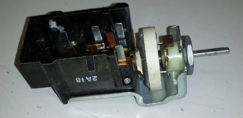 Headlight Switch for Thunderbird Cougar (1989–1993) E9SB-11654-AB