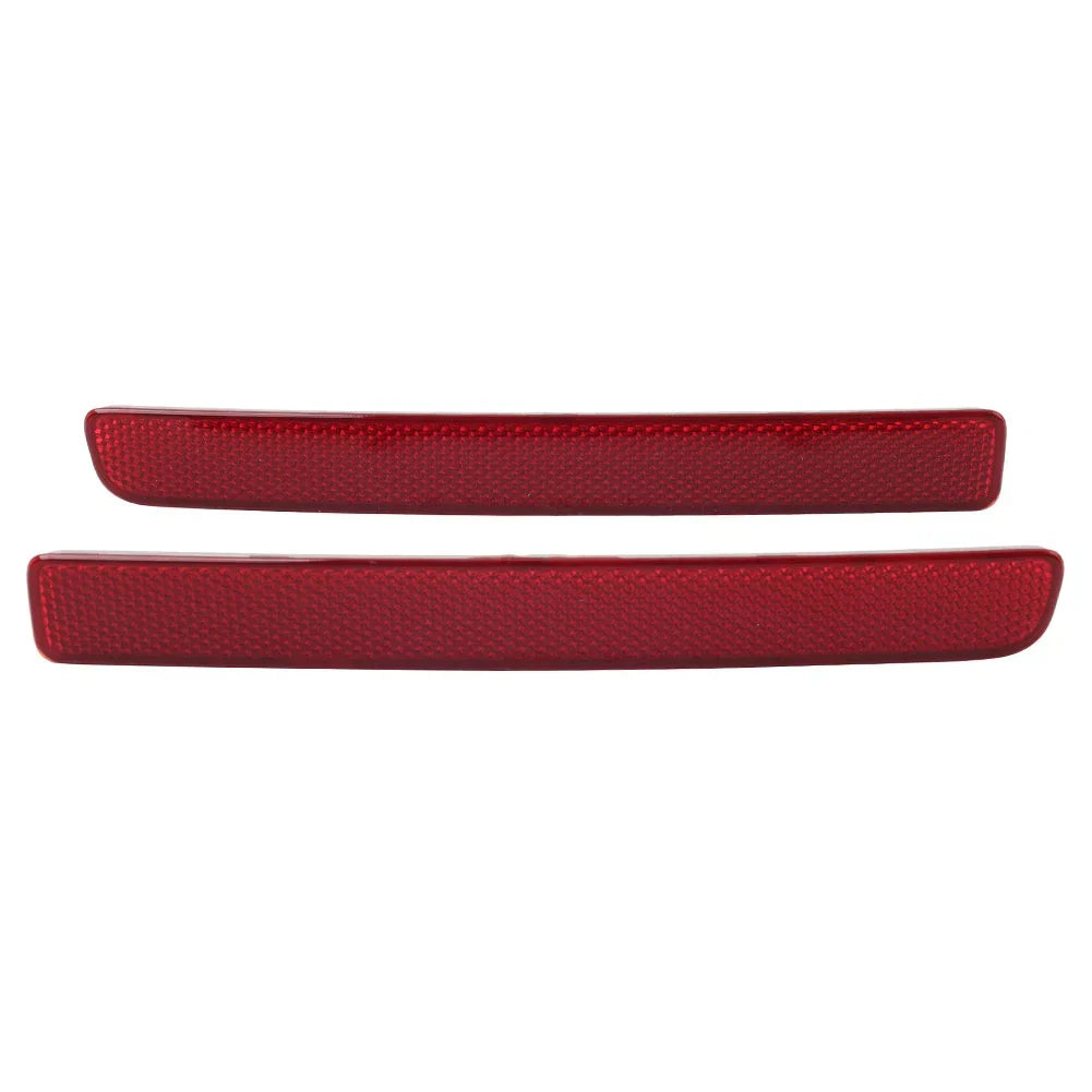 Rear Bumper Reflector Red Lens for Land Rover Discovery (2004-2016)