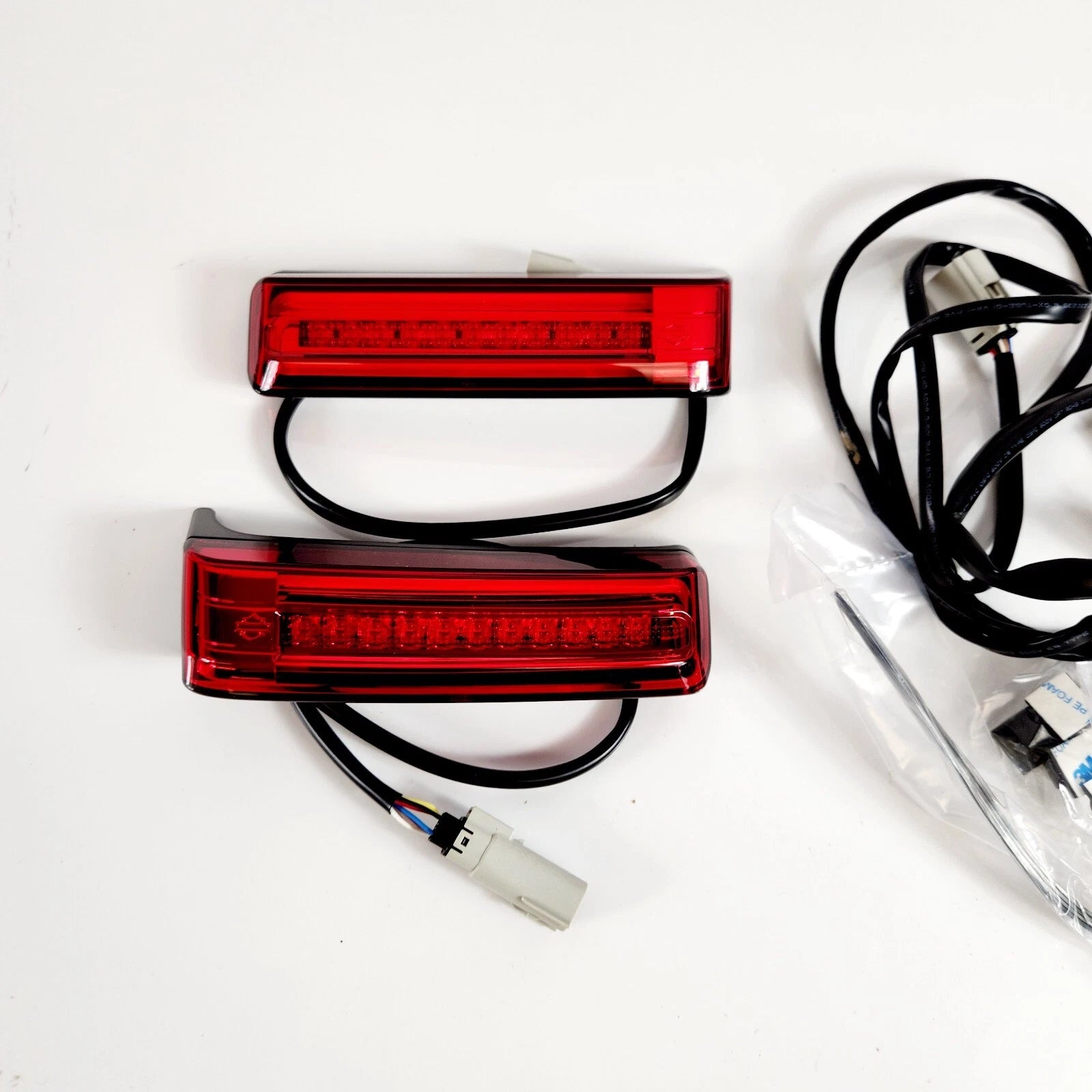 LED Saddlebag Run/Brake/Turn Lamp for Harley-Davidson Touring (2014–2023) 67801023