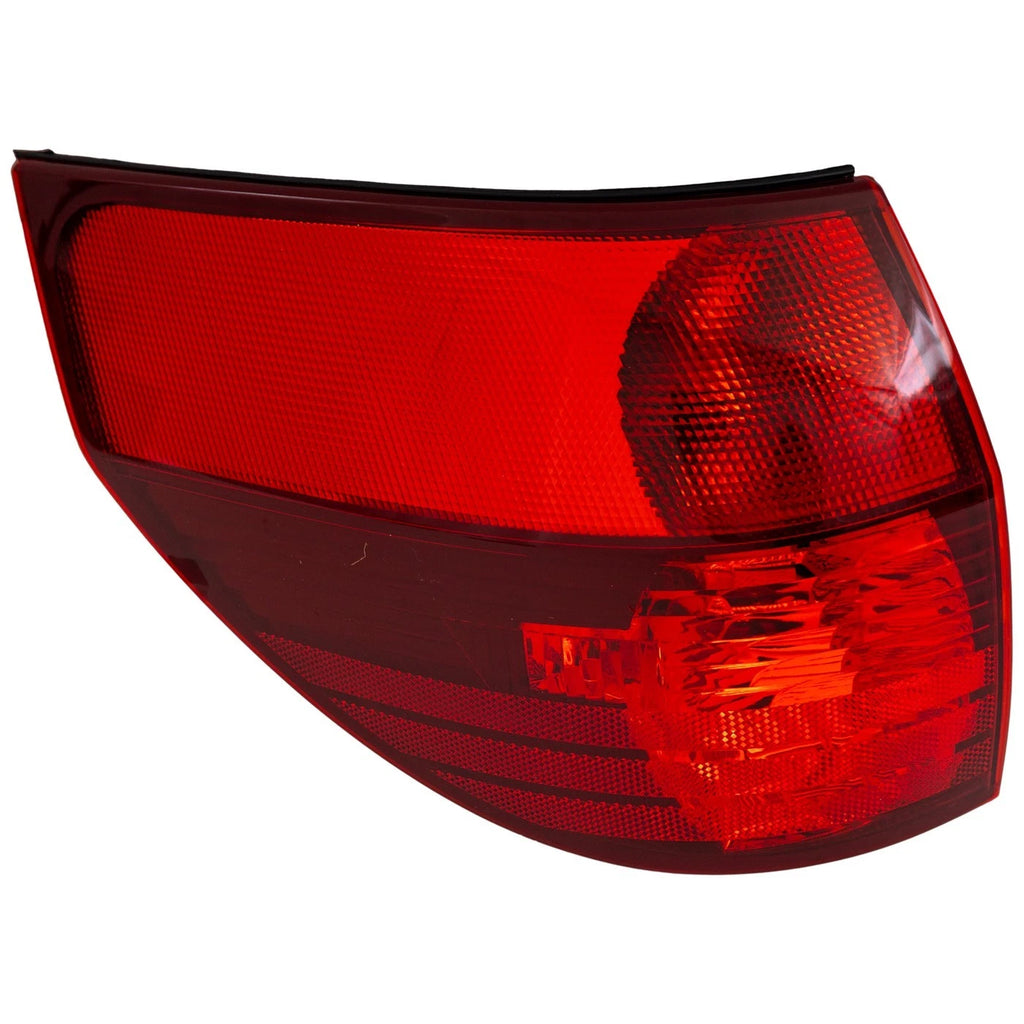 Tail Light for Toyota Sienna (2004-2005)