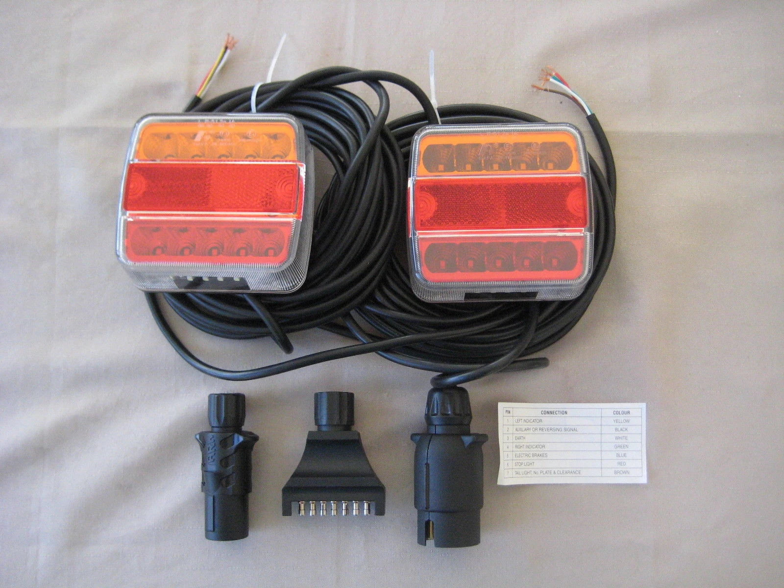 LED Trailer Light Set for Submersible Use with 12V 8m Cable and 3 Plugs