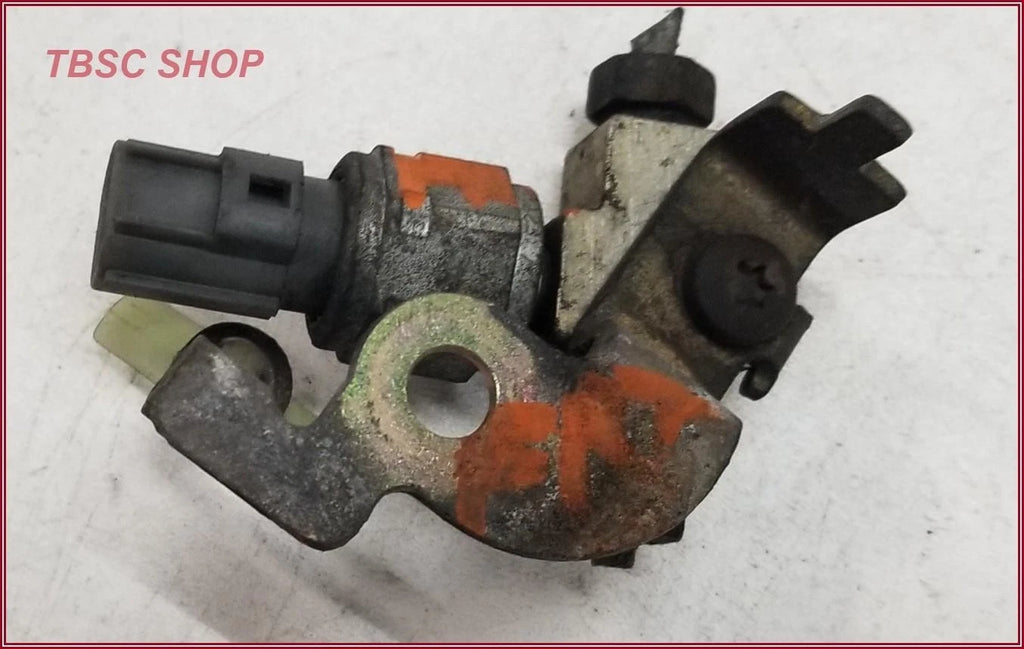 Front RH ABS Brake Pressure Switch Assembly for Lincoln Mark VIII (1995)