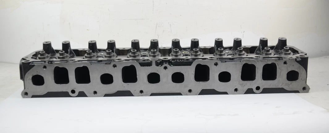 Cylinder Head 53010334 for Jeep Cherokee/Grand Cherokee WJ Wrangler TJ (1999–2006)