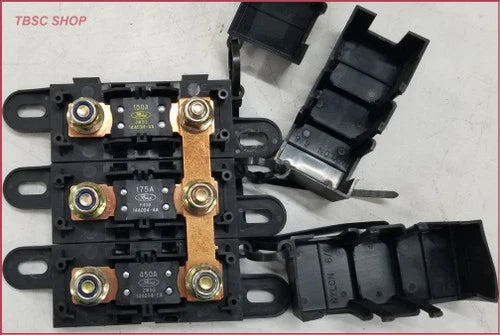 Rear Trunk Terminal Fuse Box Megafuse for Jaguar XJ8 XJR (2004–2009)