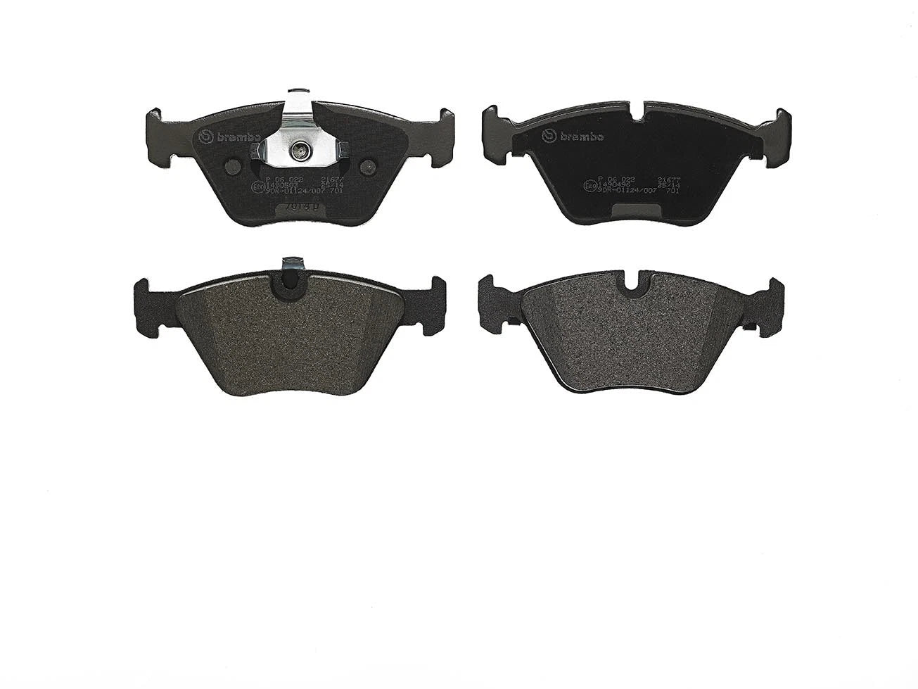 Set of 4 Brembo Low-Metallic Brake Pads P06022 for BMW E39 528i (1997–1998)