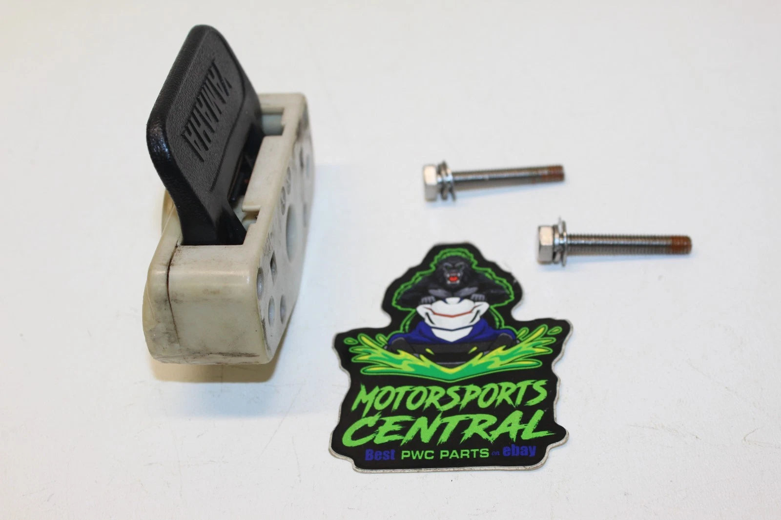 Seat Latch for Yamaha Exciter SXT SRT GP XL SUV VX (1996–2022) GJ3-63850-03-00