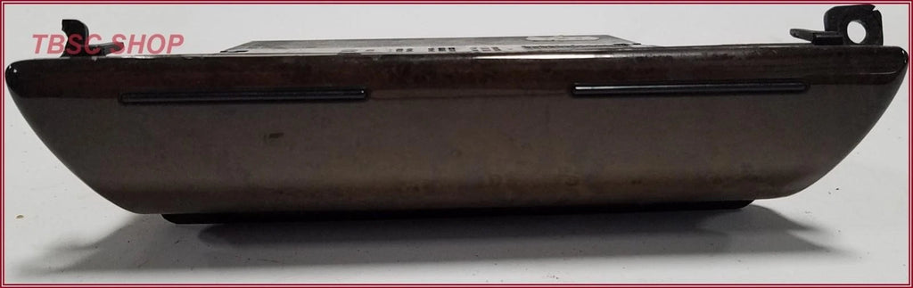 Center Console Ash Tray for Audi (8D0857951, L, M, N, P, WJD, 8.634)