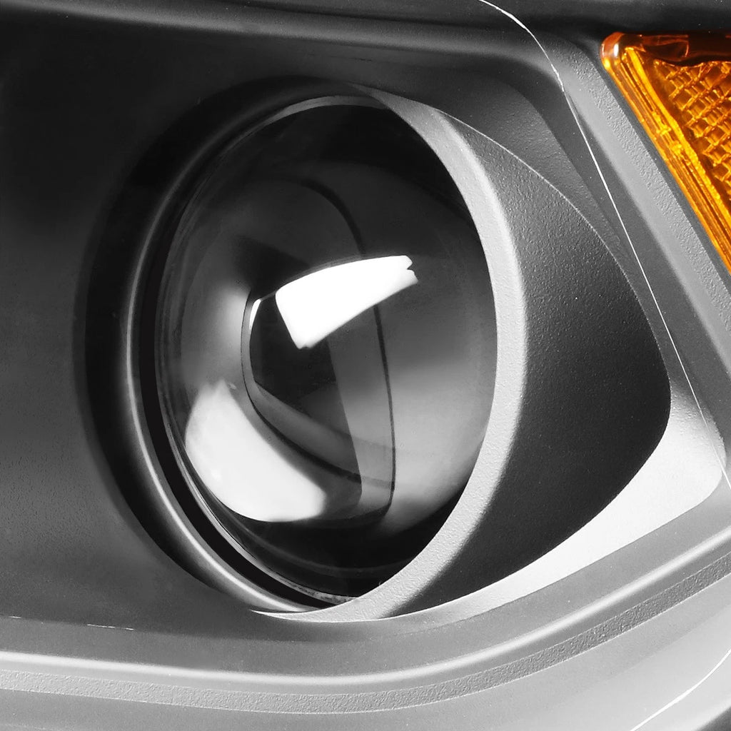 Pair of Projector Headlights for Dodge Durango (2014–2020)