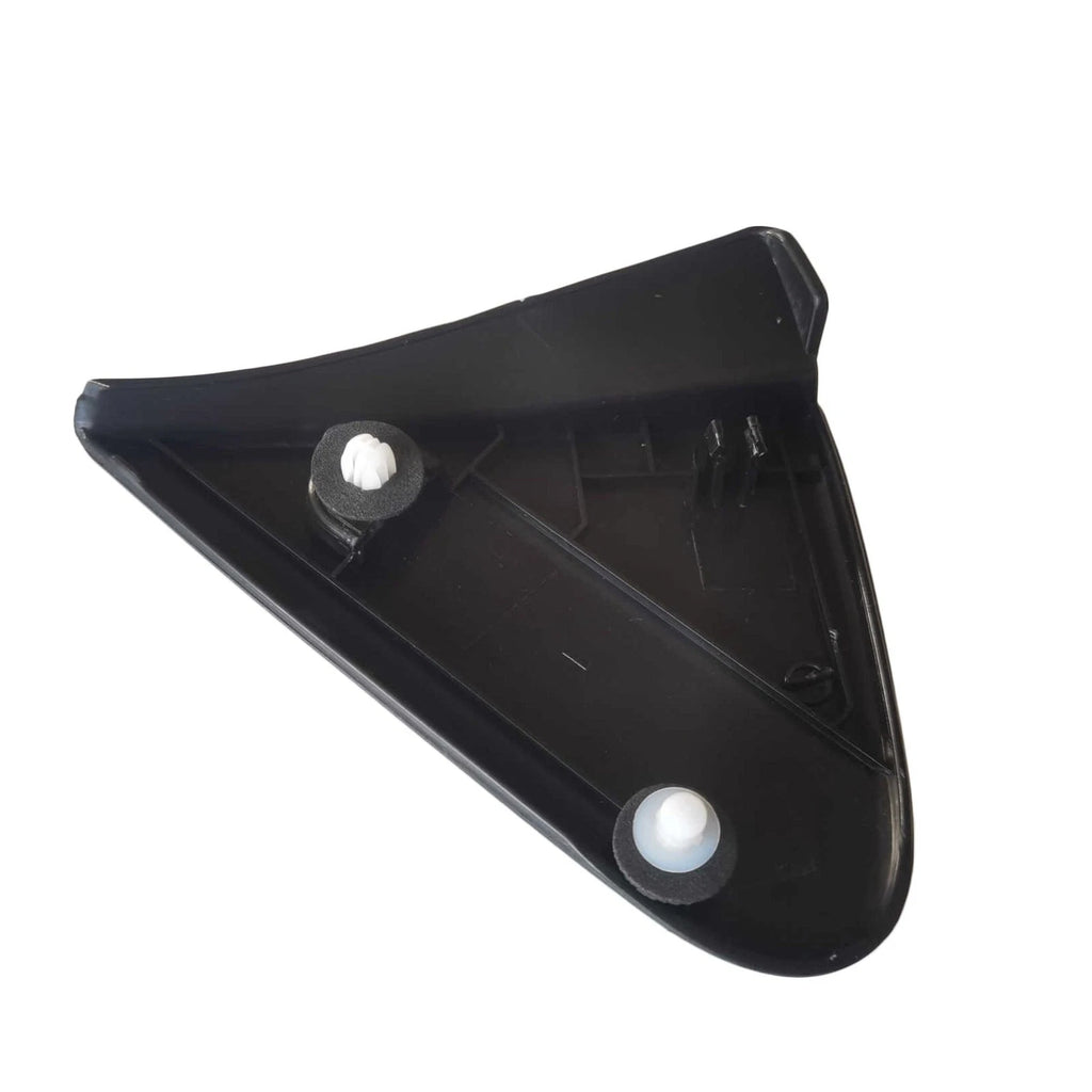 Right Passenger Side Corner Molding for Toyota Prius C (2012–2019)