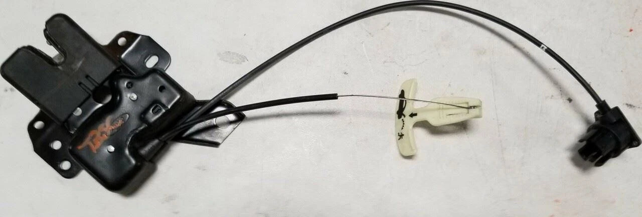 Trunk Latch Assembly for Jaguar S-Type (2003–2004)