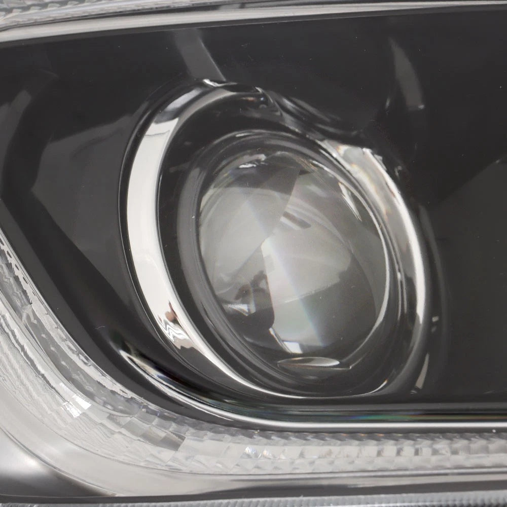 Right Side Headlight for Subaru Outback/Legacy (2018–2019) Clear Lens