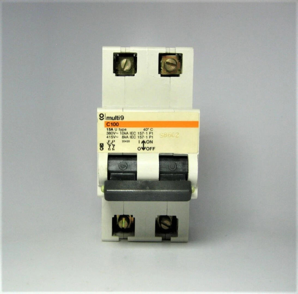 2-Pole 15 Amp Type U Circuit Breaker for Merlin Gerin Multi 9 System (20420)