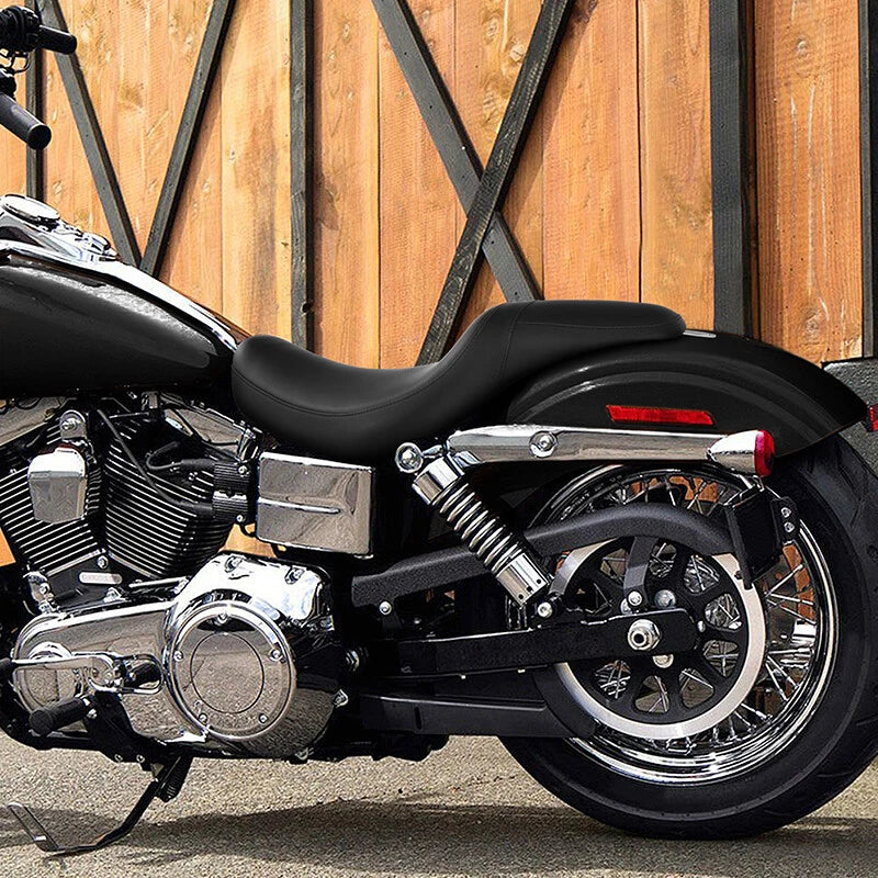 Driver & Passenger Seat for Harley Low Rider, Wide Glide, Street, Fat Bob (2006–2017)