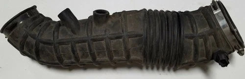 Air Tube for Ford Mustang 4.6 GT (1996–2000) XR3U-9R504-AB